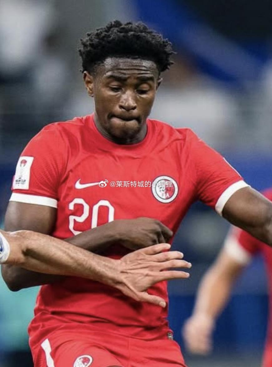 辱罵中國(guó)球迷的黑人球員被解約