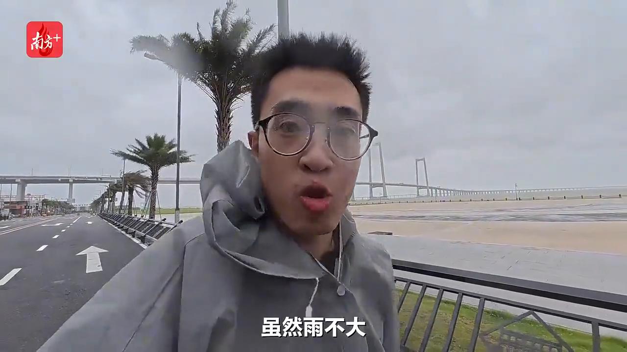 “我150斤被風帶著跑”