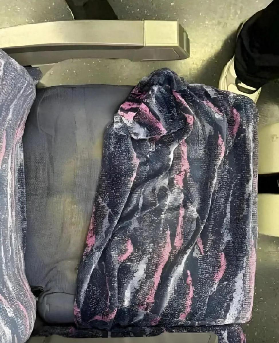 高鐵座椅套平均120到180天換一次