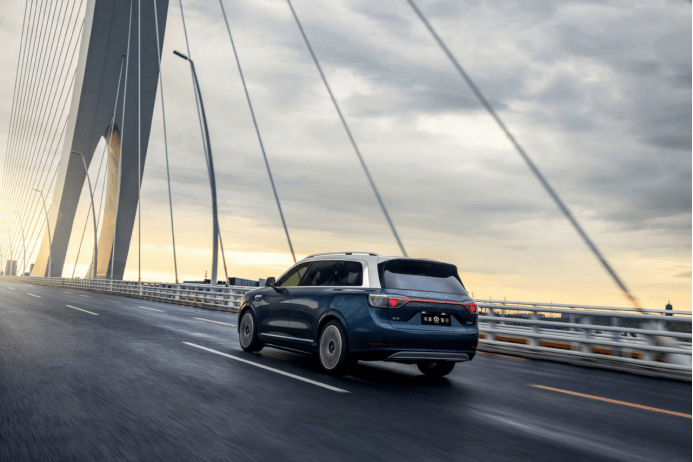 體驗(yàn)再進(jìn)階!24款問(wèn)界M9小藍(lán)燈升級(jí)開(kāi)放預(yù)約