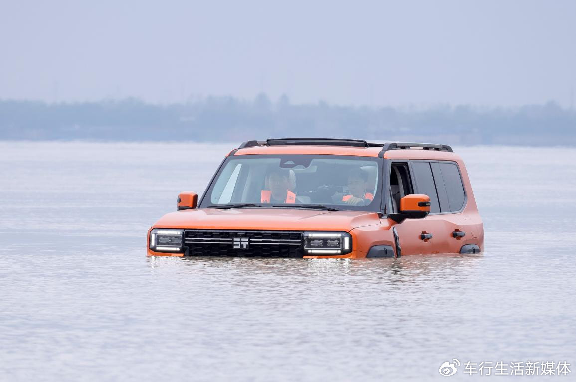縱橫G700上市,32.99萬起的中國豪華越野,到底值不值?