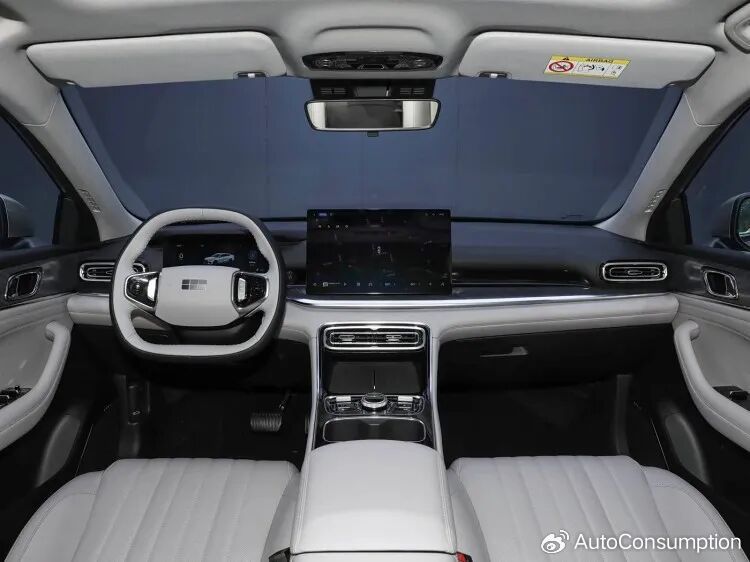 吉利大空間插混家轎月底上市!大幾萬就能拿下