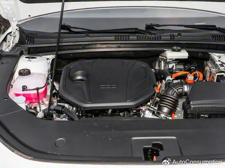 吉利大空間插混家轎月底上市!大幾萬就能拿下