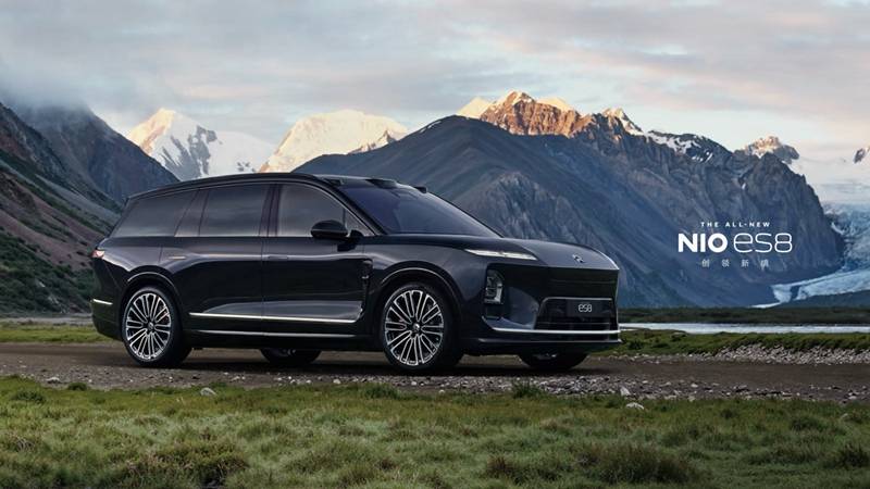 創(chuàng)領(lǐng)新境 蔚來亮相2025廣州車展