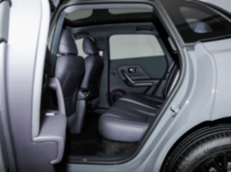 靠配置誠意打破市場困局!零跑Lafa5正式上市